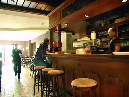 Hotel Wiedfriede 2*